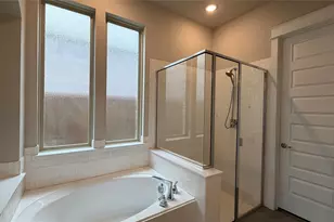 912 Fallbrook Ave, Denton, TX 76210 - Photo 11