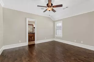 6628 Sondra Dr, Dallas, TX 75214 - Photo 23