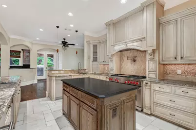 6628 Sondra Drive, Dallas, TX 75214 - Photo 9