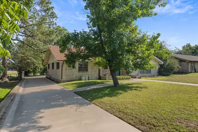 2308 Royal Lane, Greenville, TX 75402 - Photo 3