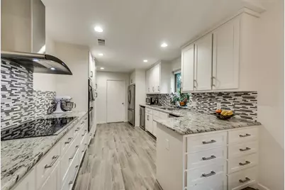 6931 Echo Bluff Drive, Dallas, TX 75248 - Photo 9