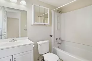 604 Timberline Dr, Hurst, TX 76053 - Photo 17
