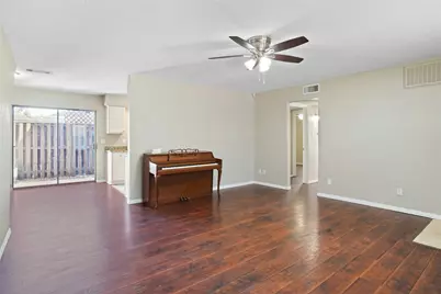 604 Timberline Drive, Hurst, TX 76053 - Photo 7
