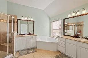 8778 Fisher Dr, Frisco, TX 75033 - Photo 11