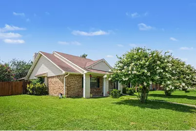 4510 Bridgeport Drive, Garland, TX 75043 - Photo 3