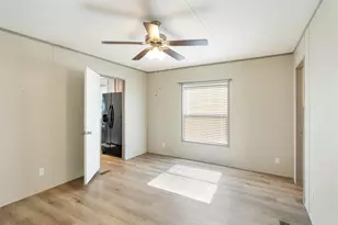 229 Forest Ln Dr, Mabank, TX 75156 - Photo 13