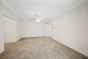 2414 Lakeview Cir, Arlington, TX 76013 - Photo 13