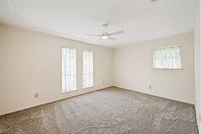 2414 Lakeview Circle, Arlington, TX 76013 - Photo 19