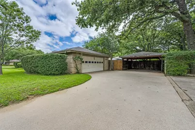 2414 Lakeview Circle, Arlington, TX 76013 - Photo 25