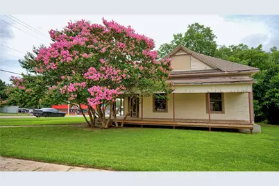 400 S Broad Street, Saint Jo, TX 76265 - Photo 21