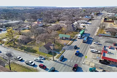 400 S Broad Street, Saint Jo, TX 76265 - Photo 3