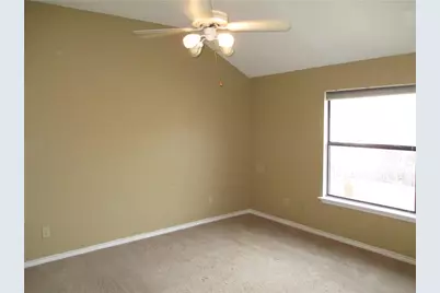 2101 Churchill Downs Drive, Arlington, TX 76017 - Photo 11