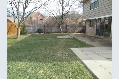 2101 Churchill Downs Drive, Arlington, TX 76017 - Photo 13