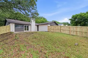 6422 Faircove Cir, Garland, TX 75043 - Photo 29