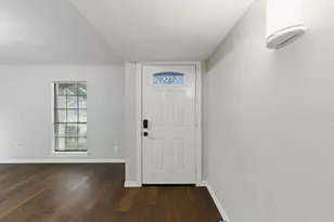 6422 Faircove Cir, Garland, TX 75043 - Photo 5