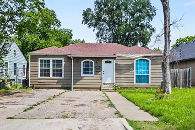 2006 Fort Worth Street, Grand Prairie, TX 75050 - Photo 1