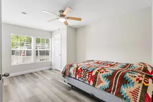 2006 Fort Worth St, Grand Prairie, TX 75050 - Photo 15