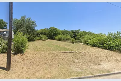 3006 N Crump Street, Fort Worth, TX 76106 - Photo 1