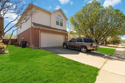2680 Silver Hill Drive, Fort Worth, TX 76131 - Photo 5
