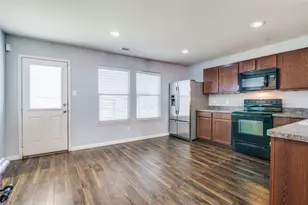 707 Windflower Dr, Fate, TX 75087 - Photo 5