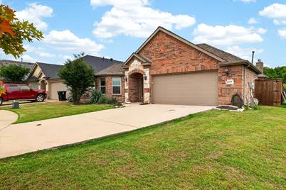 2129 Megan Creek Drive, Little Elm, TX 75068 - Photo 3