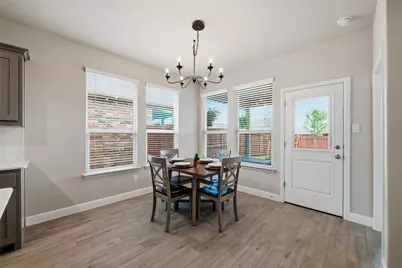 1927 Jackson Street, Cleburne, TX 76033 - Photo 15