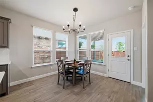 1927 Jackson St, Cleburne, TX 76033 - Photo 15