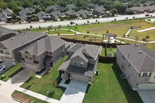 2806 Henson Ln, Garland, TX 75040 - Photo 27