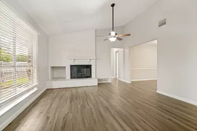 5102 Lakeridge Court, Garland, TX 75043 - Photo 5