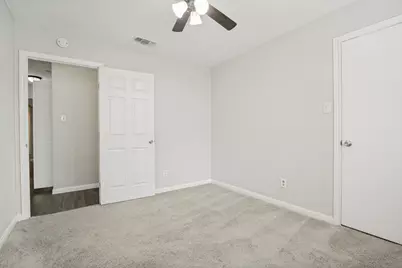 5102 Lakeridge Court, Garland, TX 75043 - Photo 15