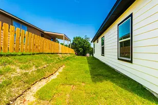 4315 Mountain Hollow Dr, Granbury, TX 76048 - Photo 37