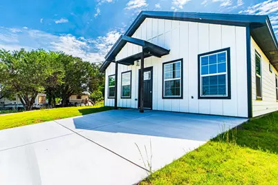4315 Mountain Hollow Drive, Granbury, TX 76048 - Photo 39
