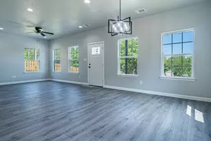 4315 Mountain Hollow Dr, Granbury, TX 76048 - Photo 11