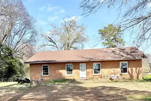 615 Quitman St, Pittsburg, TX 75686 - Photo 15