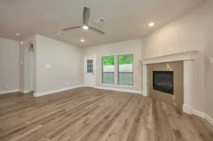 124 Elm Ln, Roanoke, TX 76262 - Photo 19
