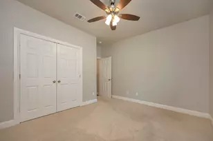 124 Elm Ln, Roanoke, TX 76262 - Photo 7