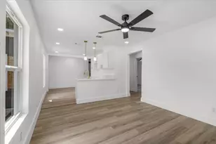 1808 Glenmore Ave, Fort Worth, TX 76102 - Photo 13