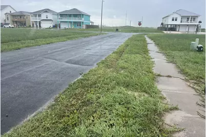 134 China Beach Drive, Corpus Christi, TX 78373 - Photo 5