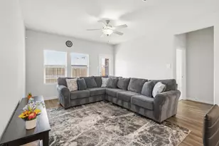 206 Goosewood Dr, Princeton, TX 75071 - Photo 1