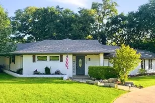 2208 Turtle Creek Dr, Sherman, TX 75092 - Photo 1