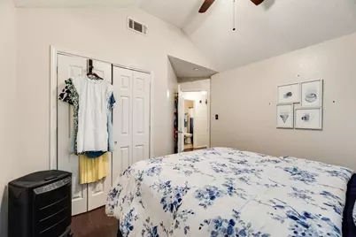 808 Chancellorsville Parkway, Grand Prairie, TX 75052 - Photo 19