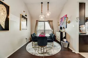 808 Chancellorsville Pkwy, Grand Prairie, TX 75052 - Photo 9