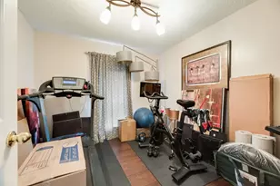 808 Chancellorsville Pkwy, Grand Prairie, TX 75052 - Photo 21