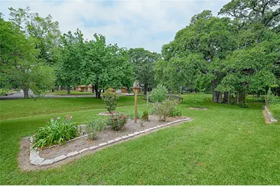 4082 Tracy Lane, Greenville, TX 75402 - Photo 33