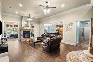 105 Country Ridge Ct, Red Oak, TX 75154 - Photo 11