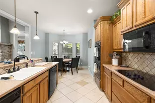 105 Country Ridge Ct, Red Oak, TX 75154 - Photo 15