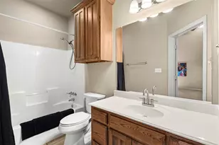105 Country Ridge Ct, Red Oak, TX 75154 - Photo 31