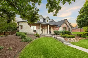 105 Country Ridge Ct, Red Oak, TX 75154 - Photo 3