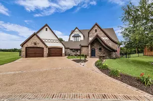 404 Charleston Park Dr, Woodway, TX 76712 - Photo 31