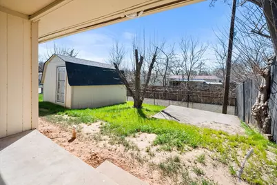 2316 Gilbert Circle, Arlington, TX 76010 - Photo 35